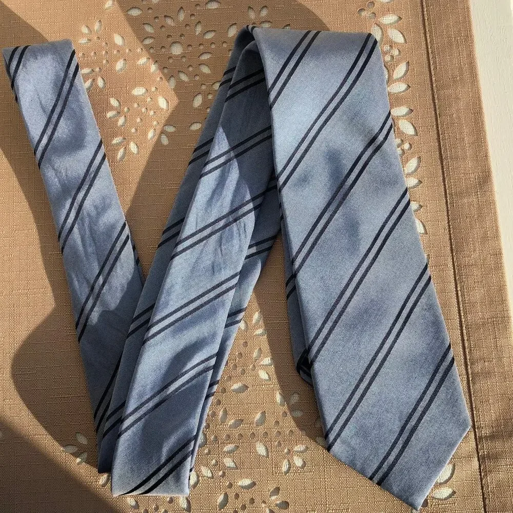 Countess Mara Men’s Silk-Blend Vintage Blue Career Necktie